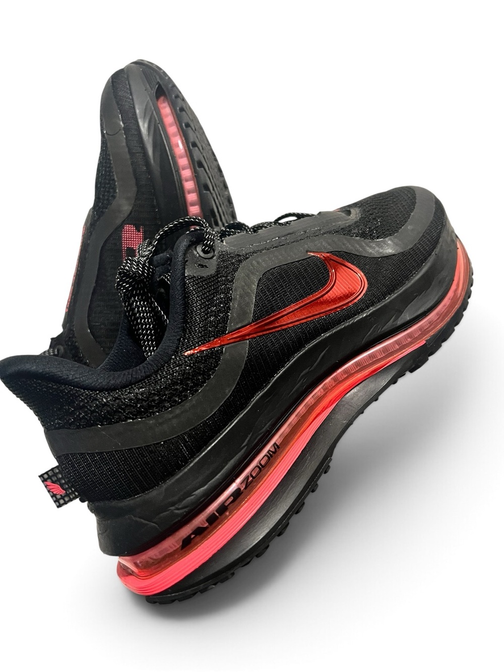 NWOB Nike Air Zoom Pegasus Premium in Hot Lava - Women’s Size 6.5